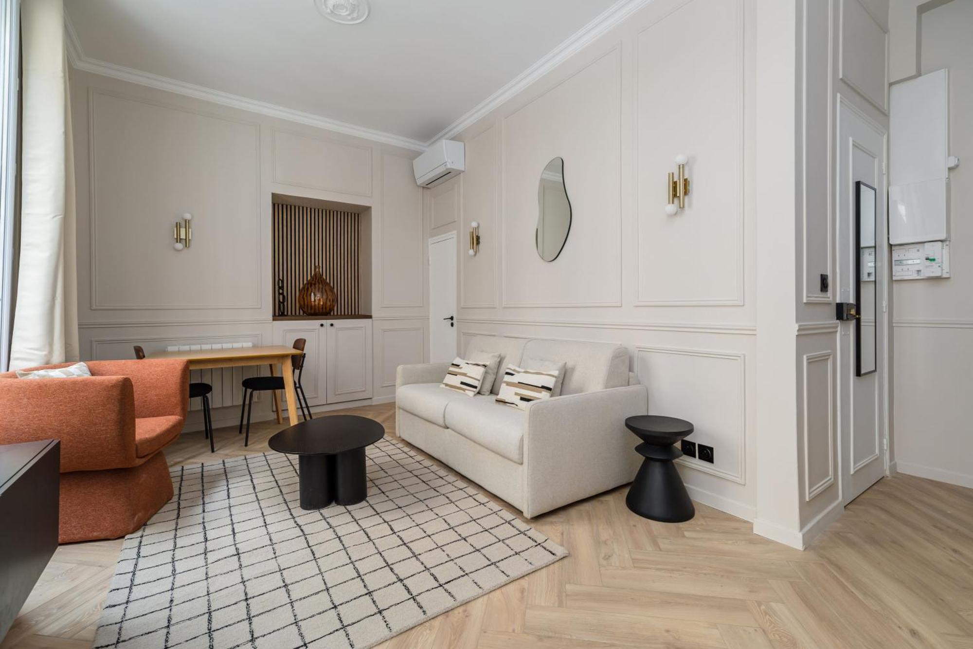 Poetic Stay - Opera Paris Luaran gambar
